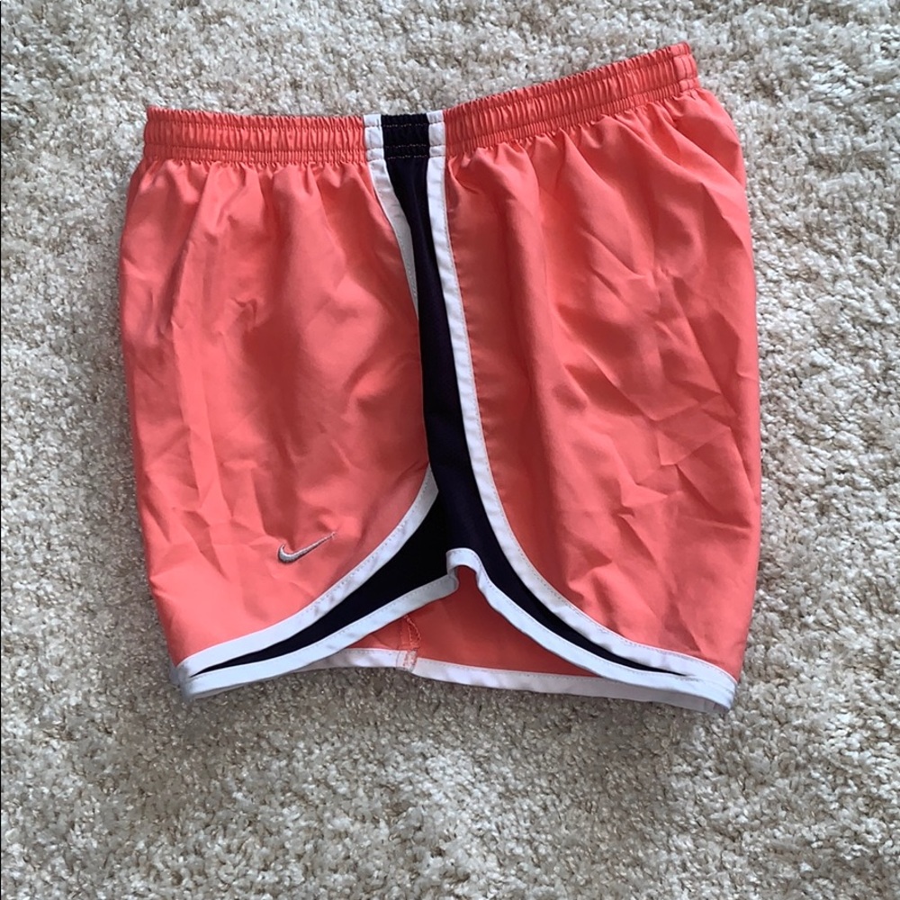 Running shorts - Picture 2 of 3